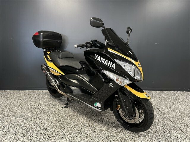 2010 YAMAHA TMAX 500 (XP500) SCOOTER