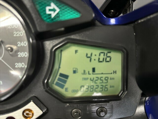 2004 YAMAHA FJR1300 ROAD