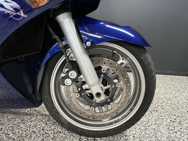 2004 YAMAHA FJR1300 ROAD