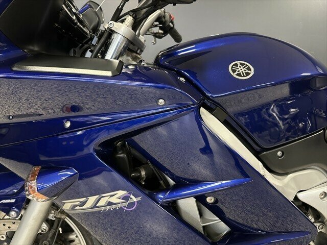 2004 YAMAHA FJR1300 ROAD