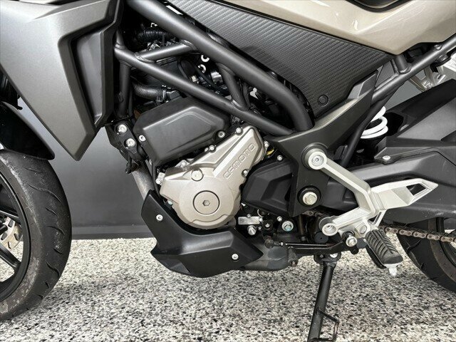 2021 CF MOTO 300 NK ABS ROAD