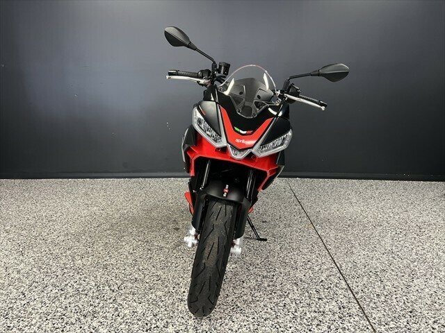 2021 APRILIA TUONO SPORTS