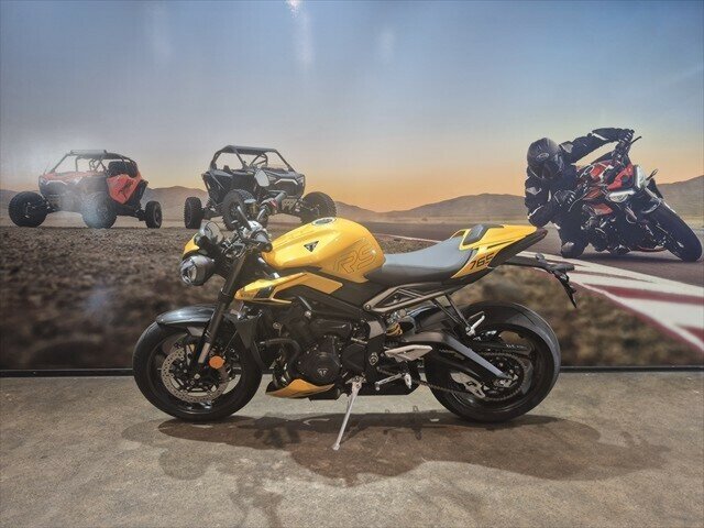 2025 TRIUMPH STREET TRIPLE RS ROAD