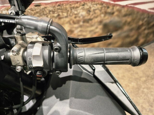 2023 KAWASAKI NINJA H2 SPORTS