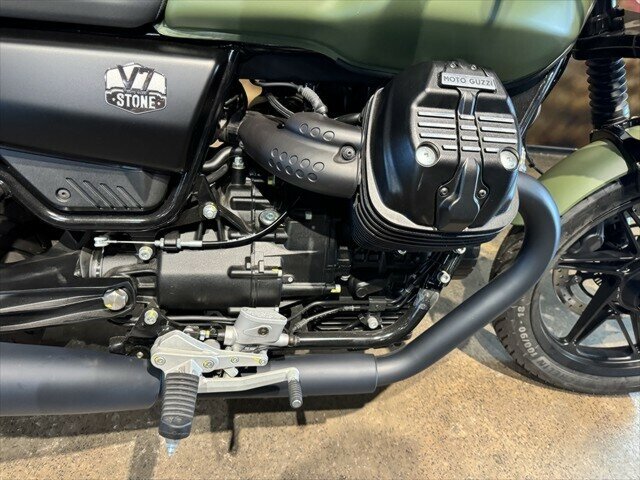 2024 MOTO GUZZI V7 STONE ROAD