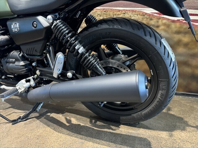 2024 MOTO GUZZI V7 STONE ROAD
