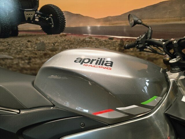 2024 APRILIA TUONO V4 SPORTS