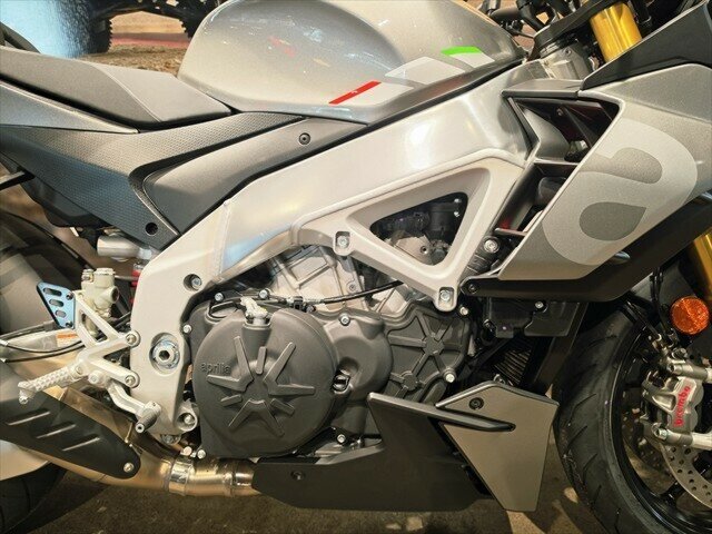 2024 APRILIA TUONO V4 SPORTS