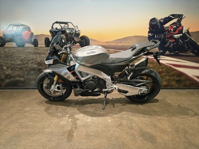 2024 APRILIA TUONO V4 SPORTS