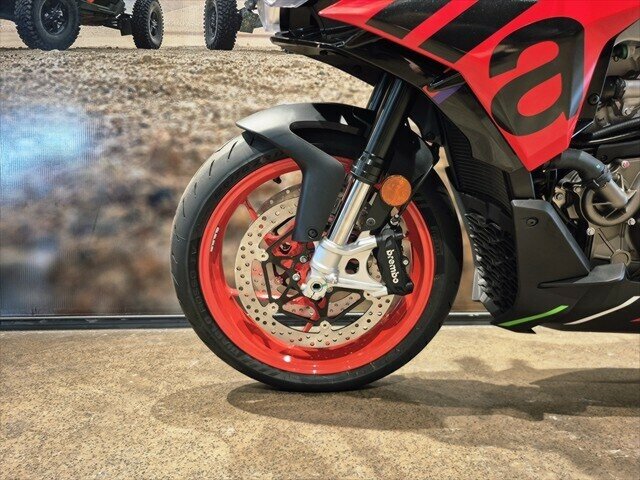 2024 APRILIA TUONO FACTORY SPORTS