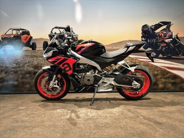 2024 APRILIA TUONO FACTORY SPORTS