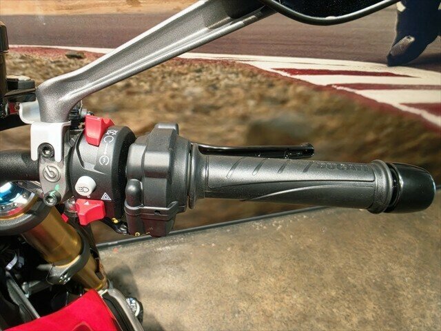 2026 DUCATI MONSTER SP ROAD