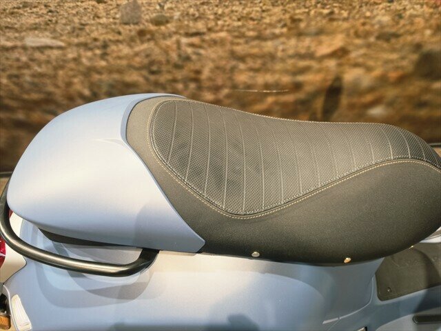 2025 VESPA GTV OFFICINA 8 300 SCOOTER