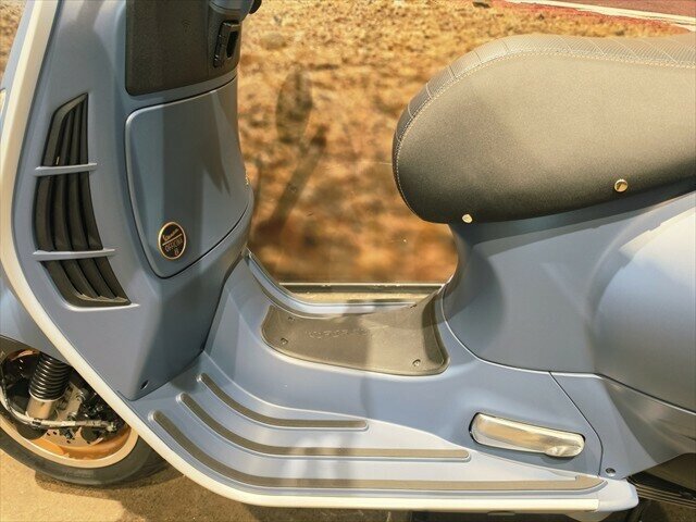 2025 VESPA GTV OFFICINA 8 300 SCOOTER