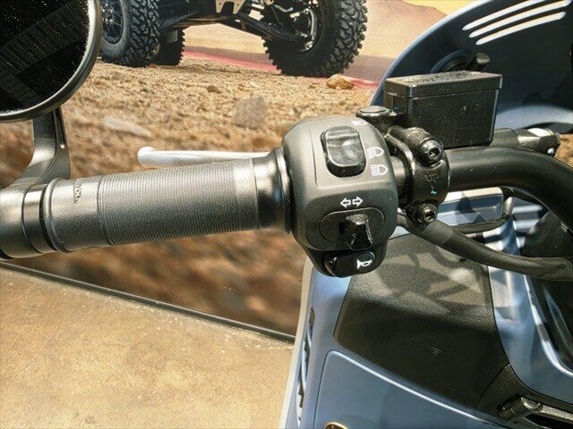 2025 VESPA GTV OFFICINA 8 300 SCOOTER