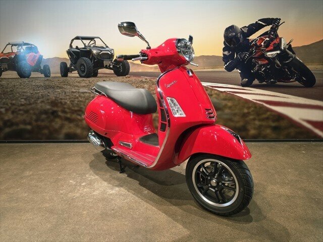2025 VESPA GTS 150 SUPER SCOOTER
