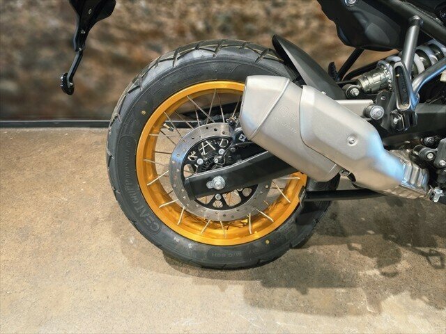 2025 ROYAL ENFIELD HIMALAYAN 450 ROAD