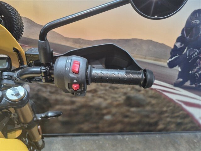 2025 TRIUMPH SCRAMBLER 400 XC ROAD