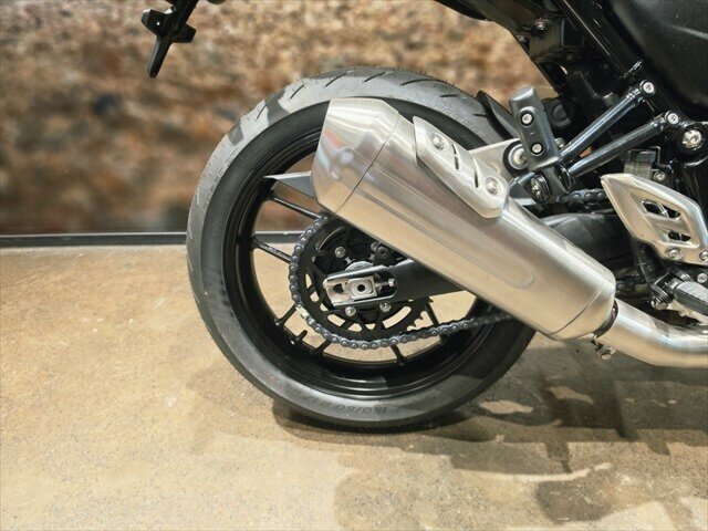 2026 TRIUMPH THRUXTON 400 ROAD