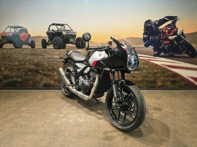 2026 TRIUMPH THRUXTON 400 ROAD