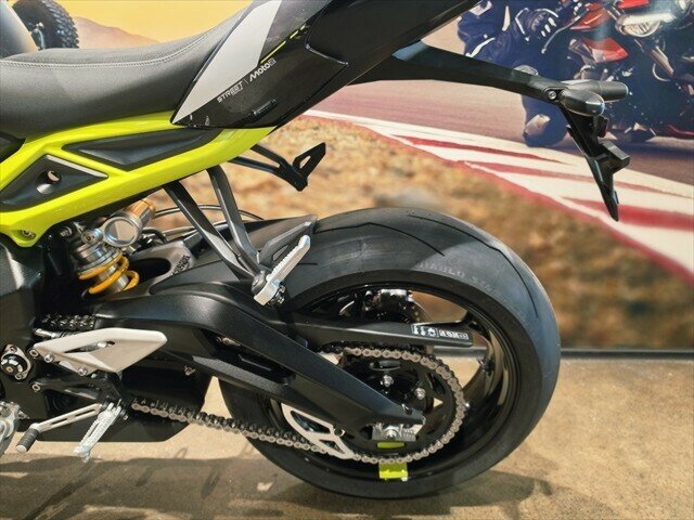 2026 TRIUMPH STREET TRIPLE MOTO 2 SPORTS