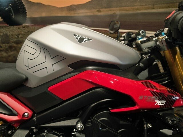 2026 TRIUMPH STREET TRIPLE 765 RX SPORTS