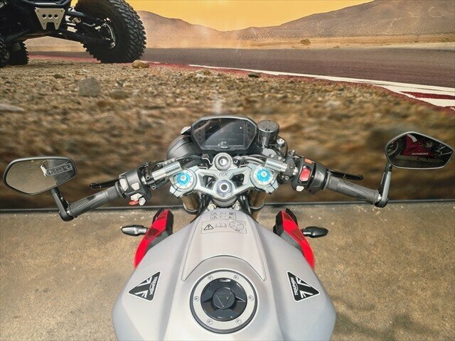 2026 TRIUMPH STREET TRIPLE 765 RX SPORTS