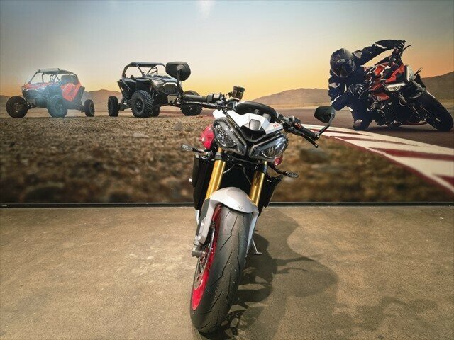 2026 TRIUMPH STREET TRIPLE 765 RX SPORTS