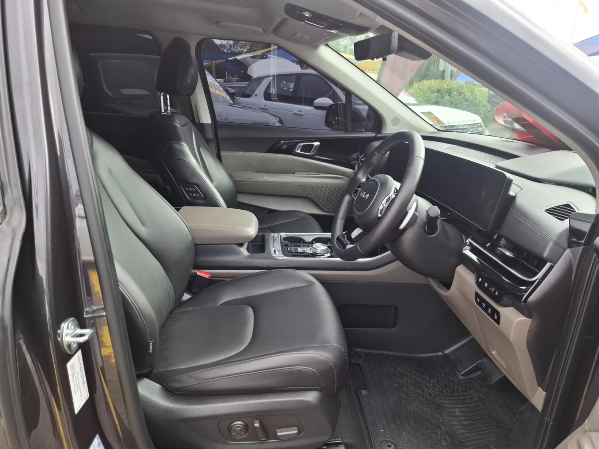 2024 KIA CARNIVAL KA4 MY23 S 8 SP AUTOMATIC 4D WAGON