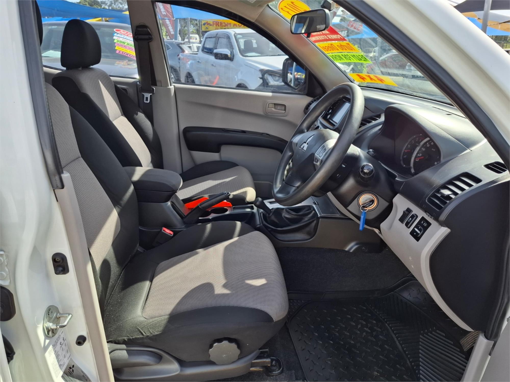 2013 MITSUBISHI TRITON MN MY12 GLX (4x4) 4 SP AUTOMATIC 4x4 DOUBLE CAB UTILITY