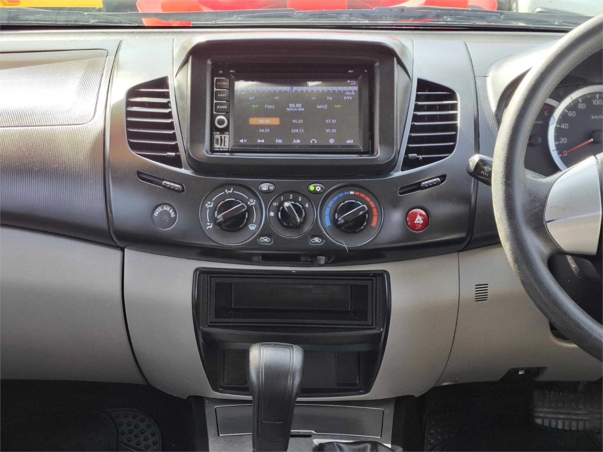 2013 MITSUBISHI TRITON MN MY12 GLX (4x4) 4 SP AUTOMATIC 4x4 DOUBLE CAB UTILITY