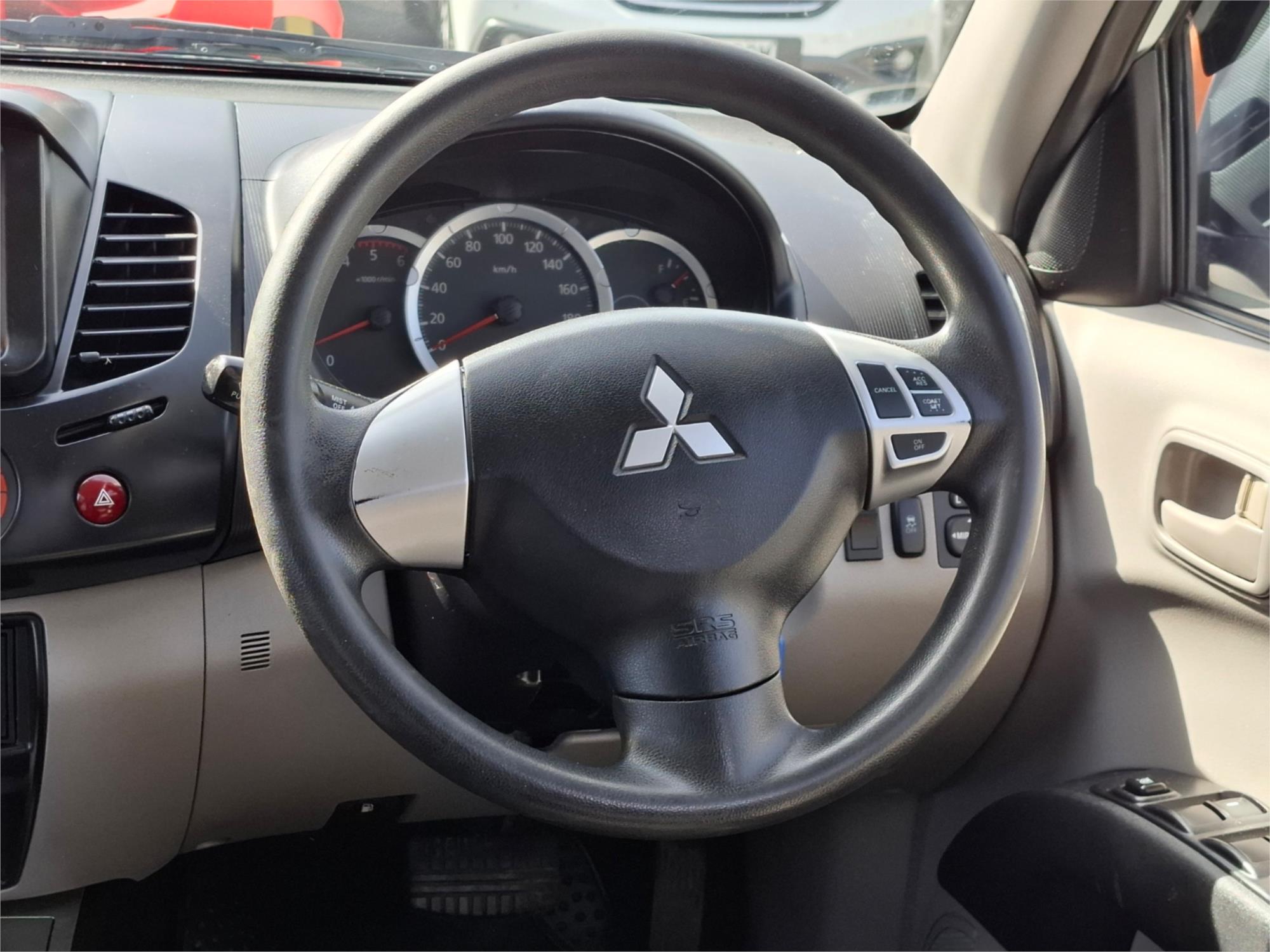 2013 MITSUBISHI TRITON MN MY12 GLX (4x4) 4 SP AUTOMATIC 4x4 DOUBLE CAB UTILITY