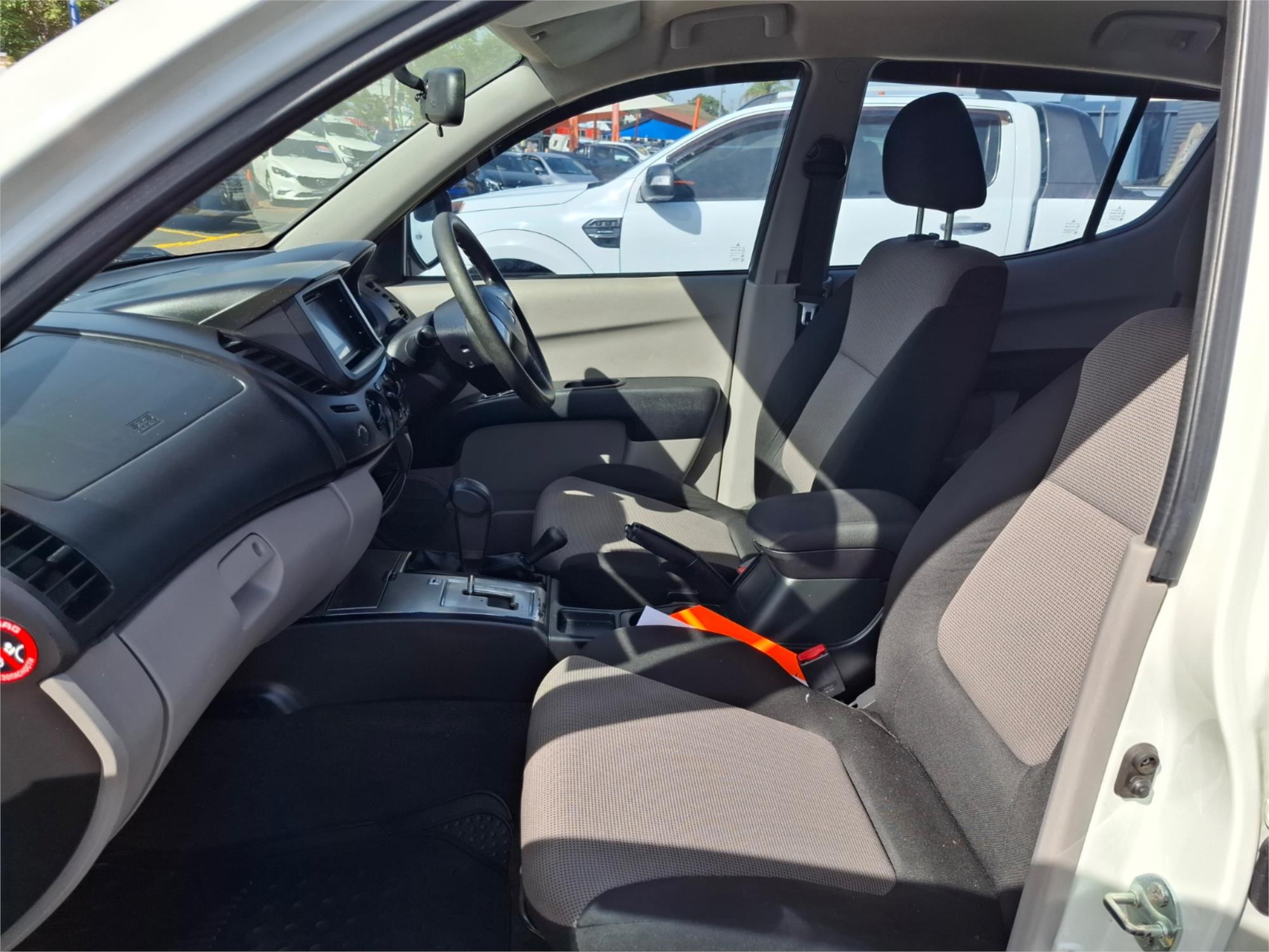 2013 MITSUBISHI TRITON MN MY12 GLX (4x4) 4 SP AUTOMATIC 4x4 DOUBLE CAB UTILITY