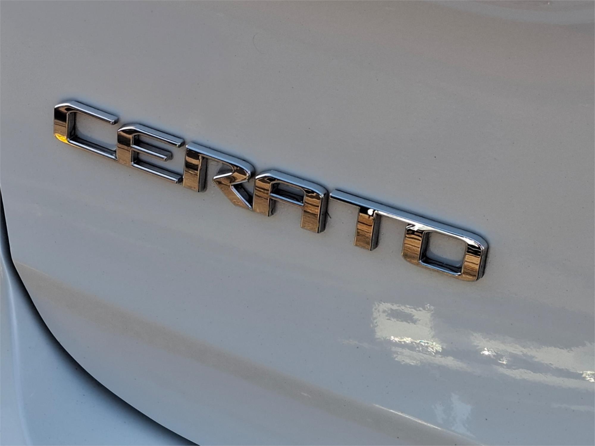 2016 KIA CERATO YD MY15 Si 6 SP AUTOMATIC 4D SEDAN