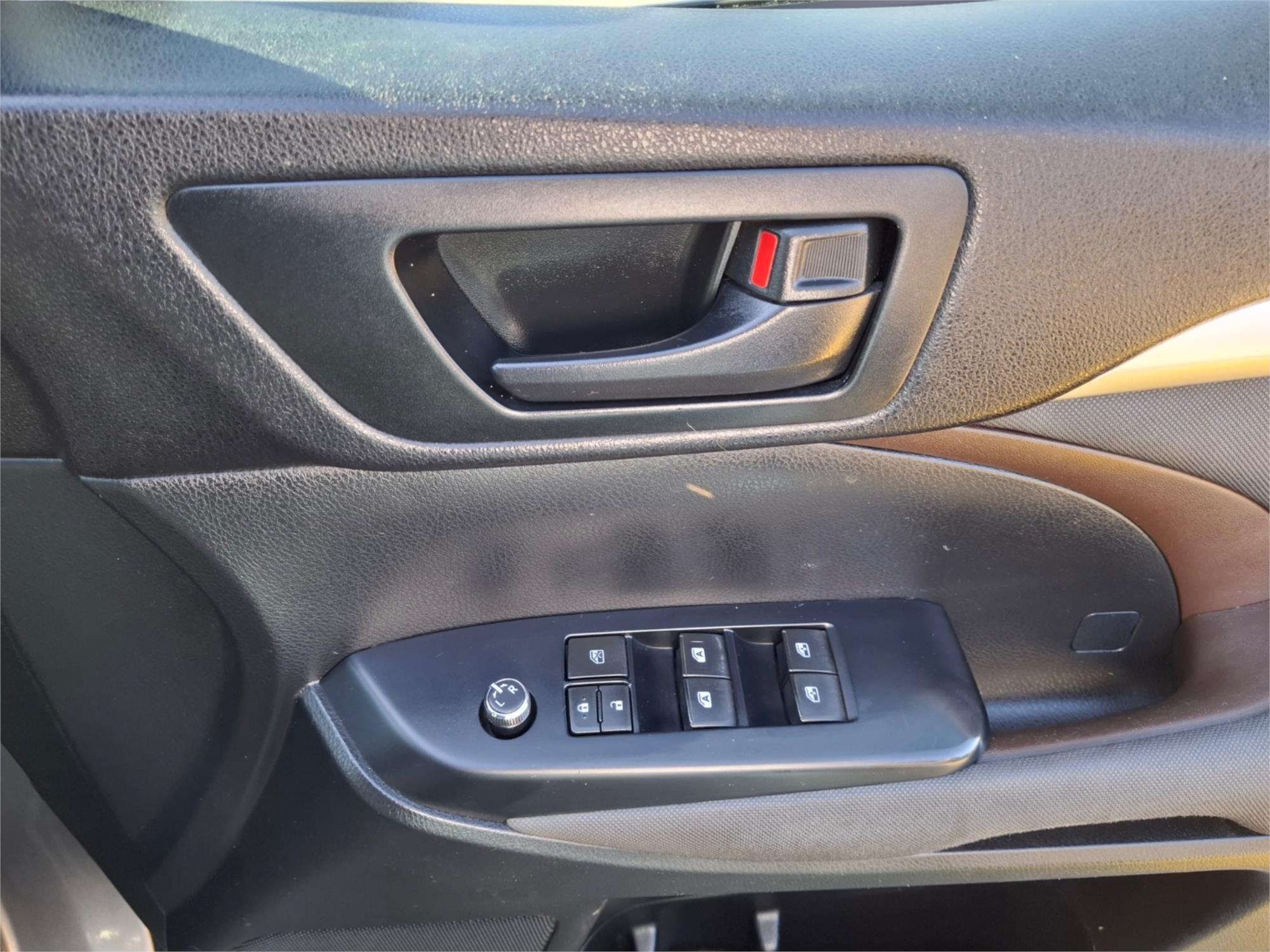2015 TOYOTA KLUGER GSU50R GX (4x2) 6 SP AUTOMATIC 4D WAGON
