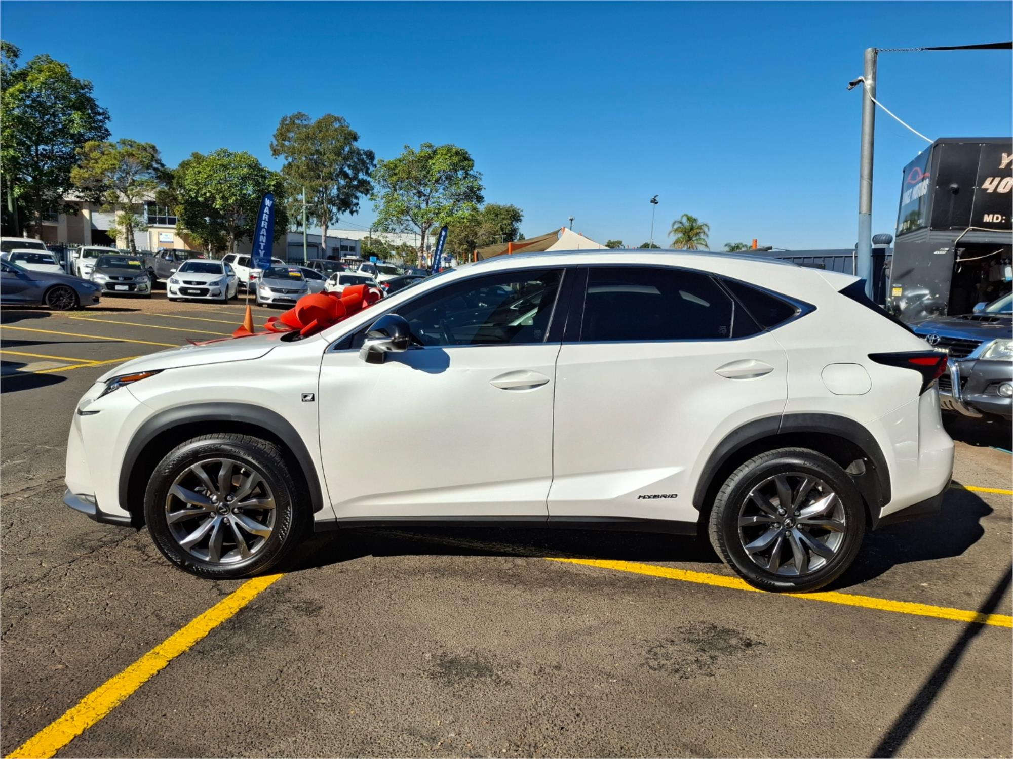 2015 LEXUS NX300h AYZ15R SPORTS LUXURY HYBRID (AWD) CVT AUTO 6 SPEED 4D WAGON