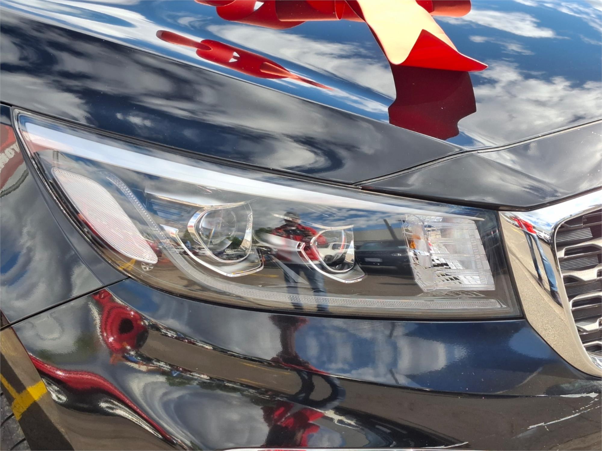 2019 KIA CARNIVAL YP PE MY19 PLATINUM 8 SP AUTOMATIC 4D WAGON