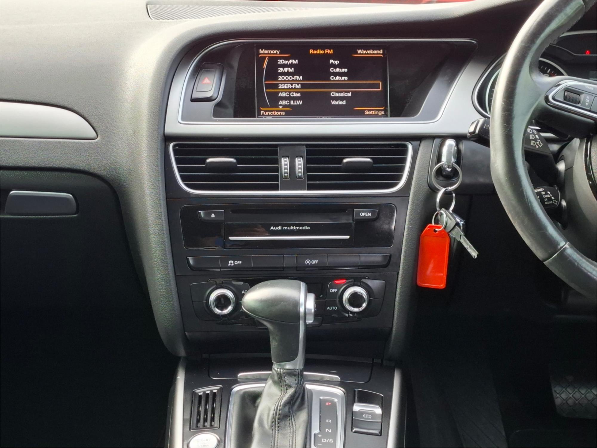 2014 AUDI A4 B8 (8K) MY14 1.8 TFSI CVT MULTITRONIC 4D SEDAN