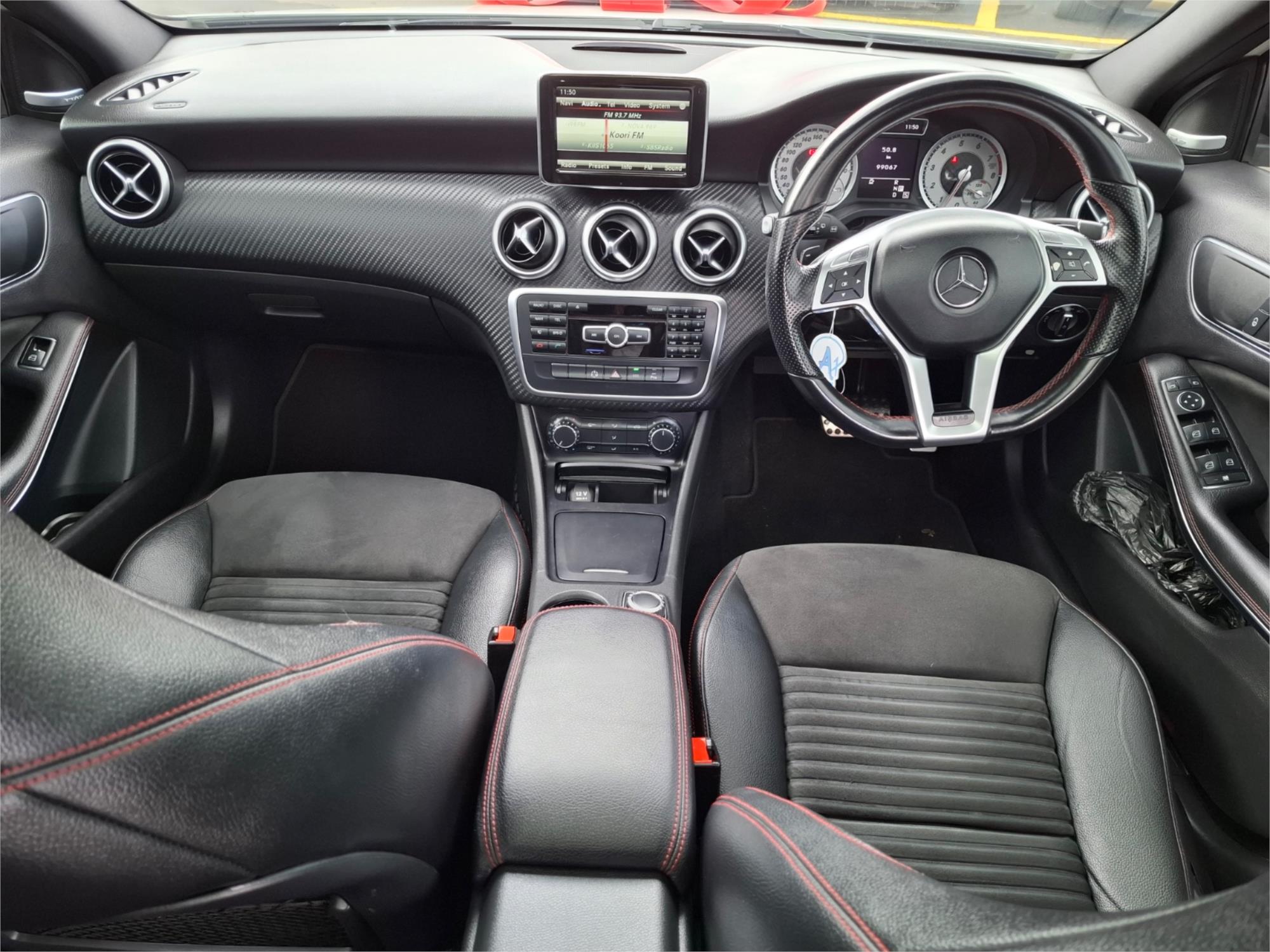 2013 MERCEDES-BENZ A180 176 BE 7 SP AUTOMATIC 5D HATCHBACK