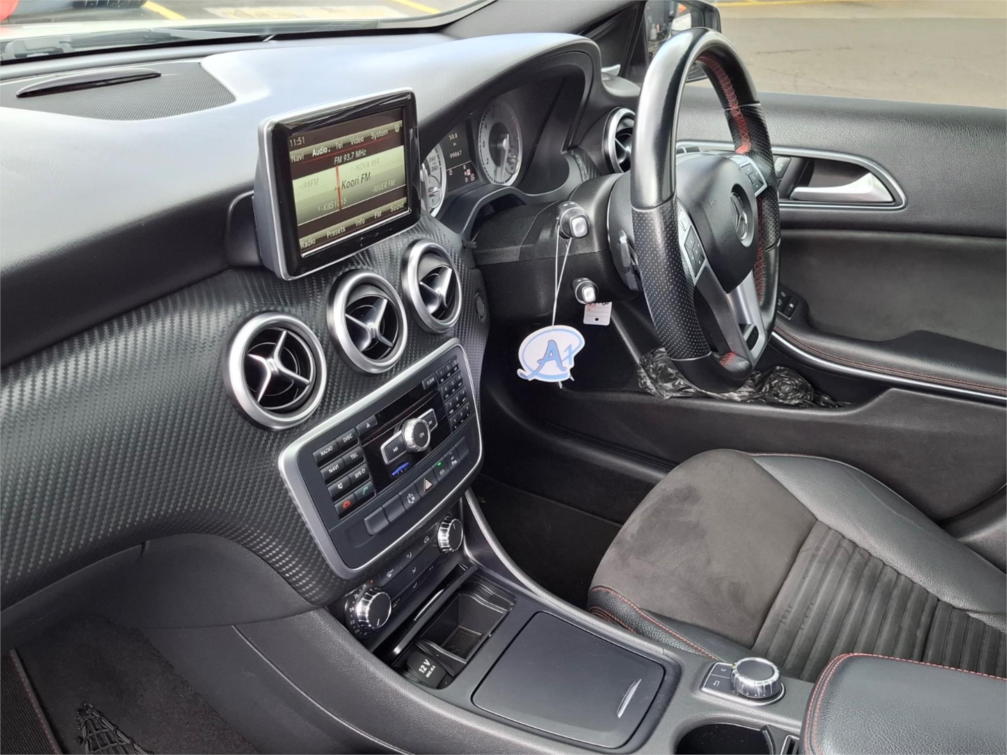 2013 MERCEDES-BENZ A180 176 BE 7 SP AUTOMATIC 5D HATCHBACK