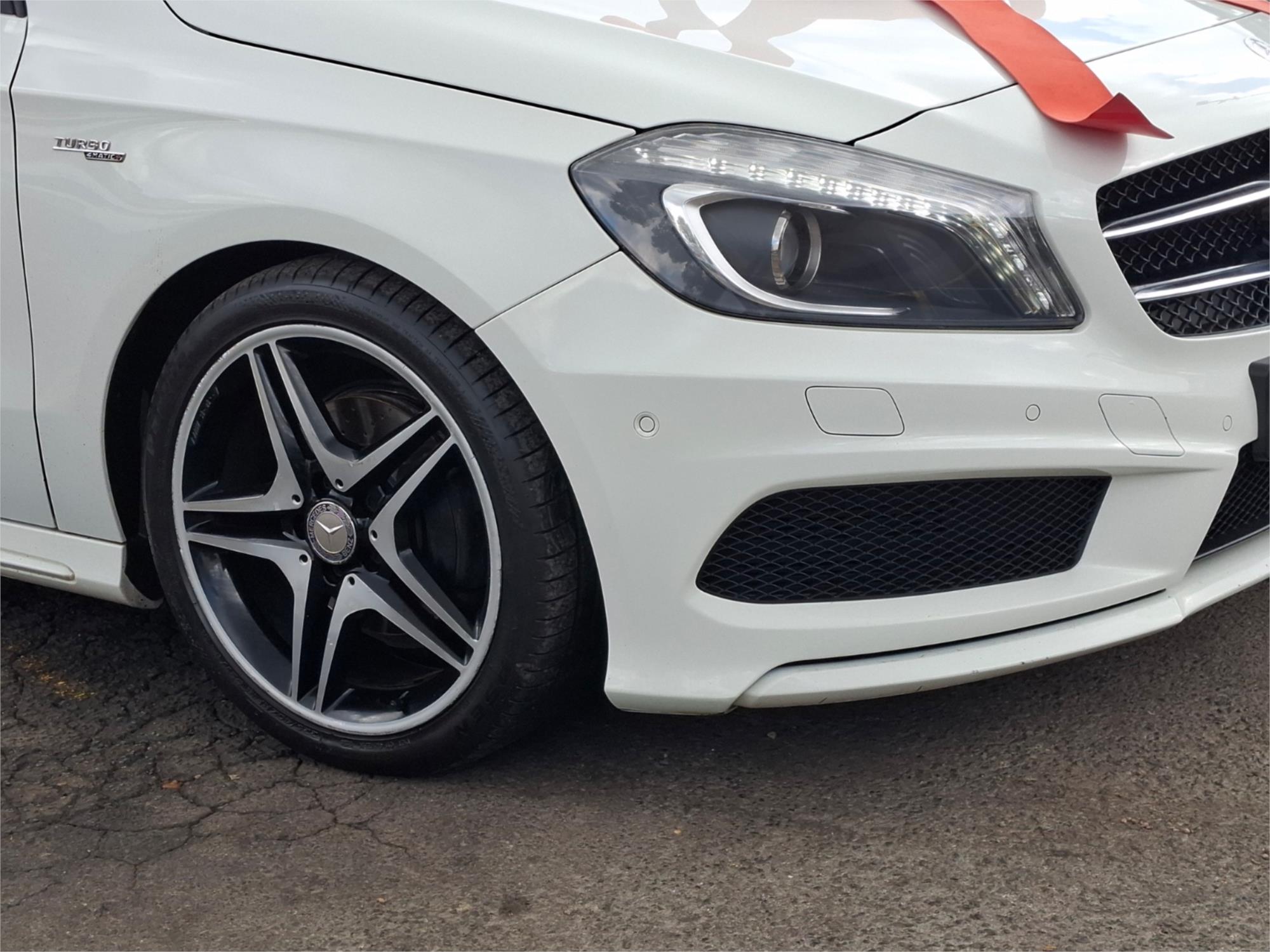 2013 MERCEDES-BENZ A180 176 BE 7 SP AUTOMATIC 5D HATCHBACK