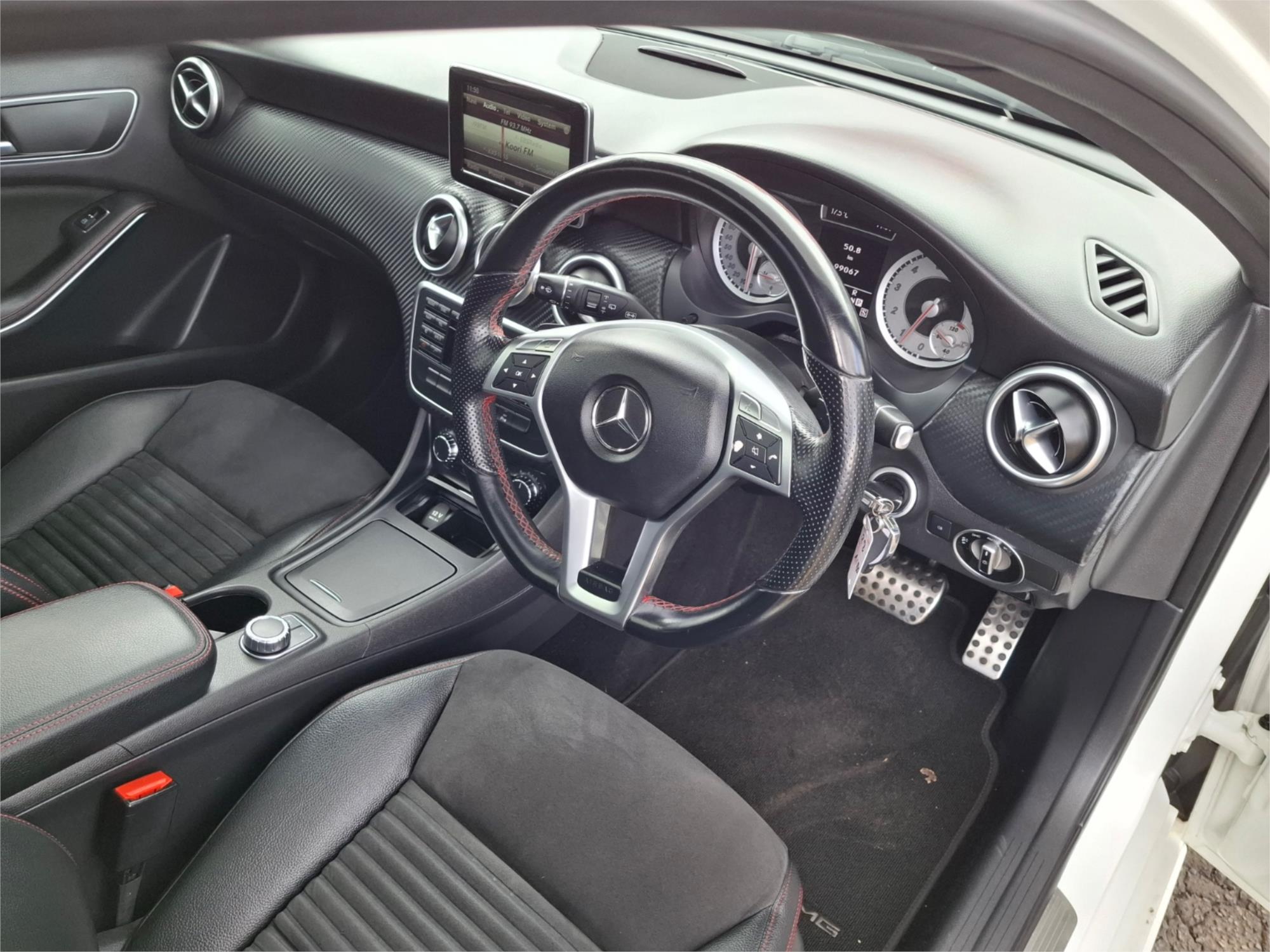 2013 MERCEDES-BENZ A180 176 BE 7 SP AUTOMATIC 5D HATCHBACK