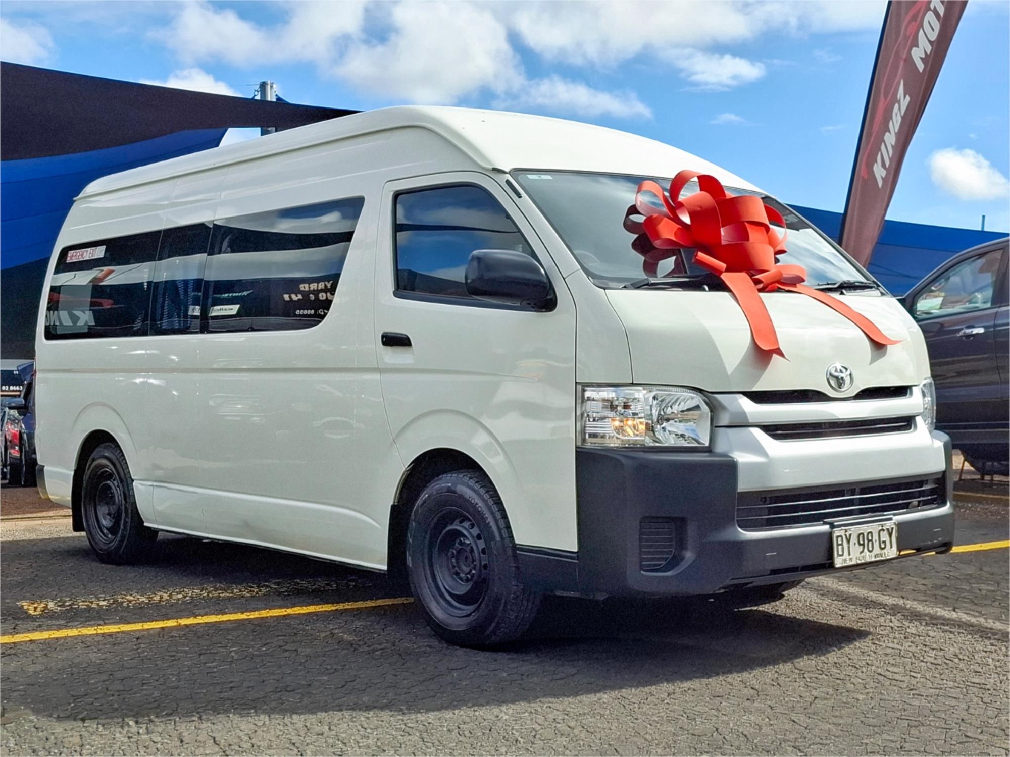 2014 TOYOTA HIACE TRH223R MY12 UPGRADE COMMUTER 4 SP AUTOMATIC BUS