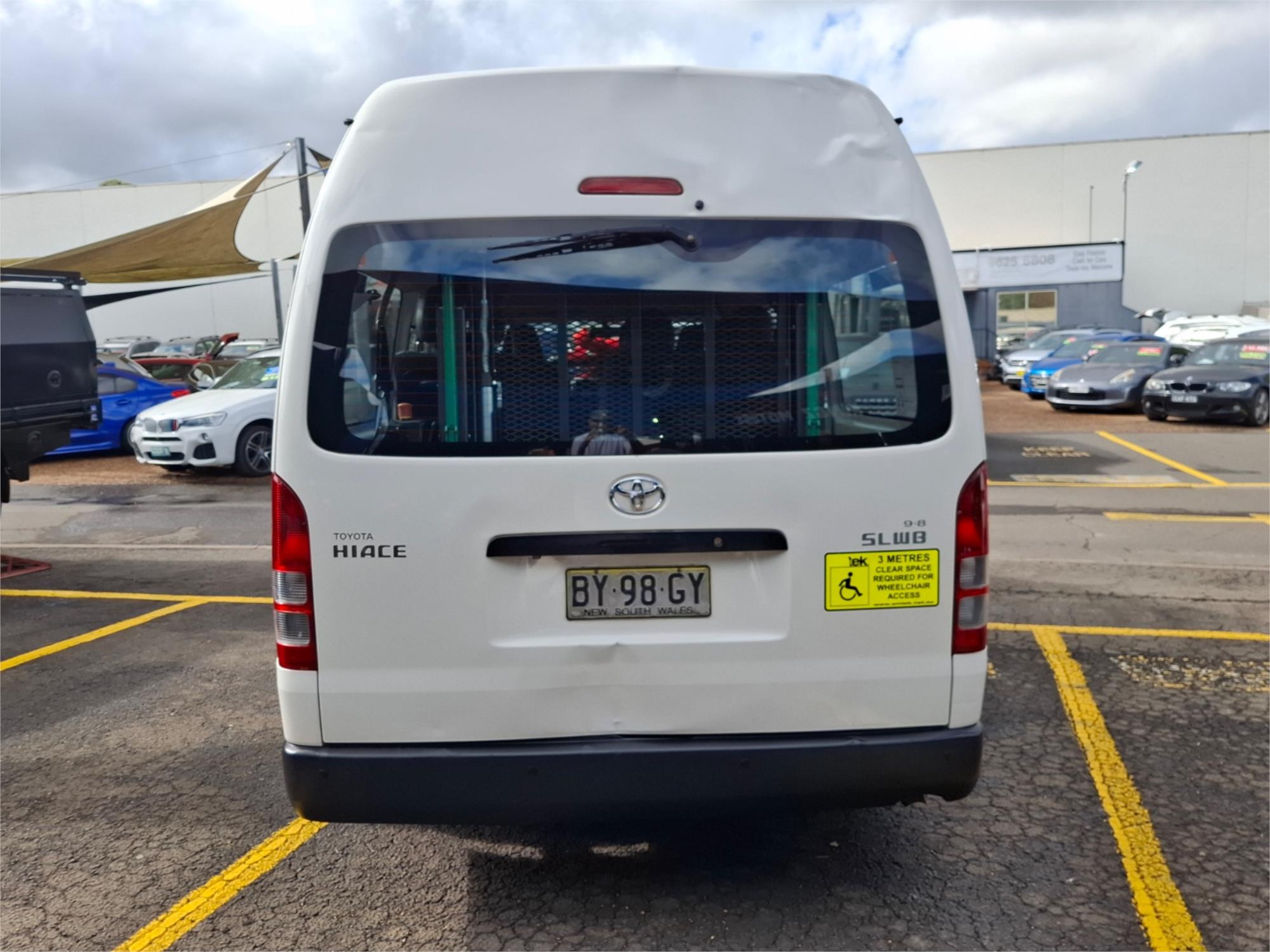 2014 TOYOTA HIACE TRH223R MY12 UPGRADE COMMUTER 4 SP AUTOMATIC BUS
