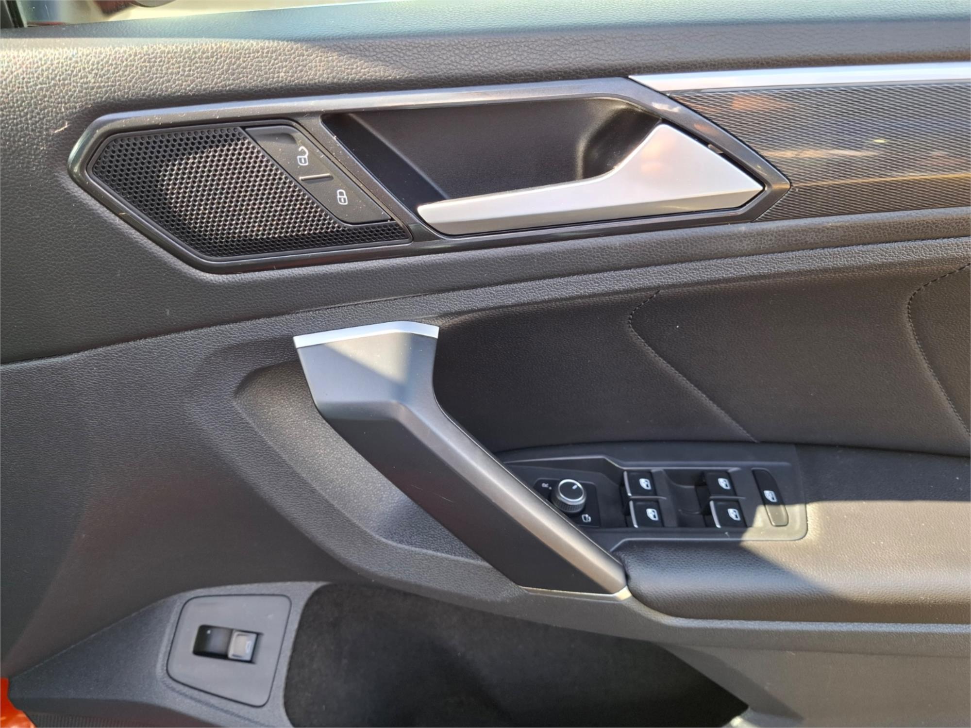 2016 VOLKSWAGEN TIGUAN 5NA 140 TDI HIGHLINE 7 SP AUTO DIRECT SHIFT 4D WAGON