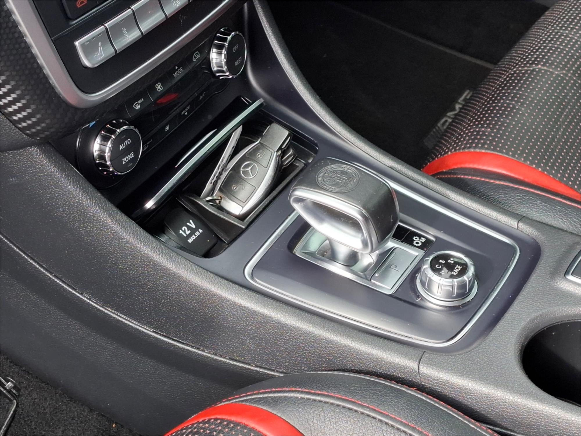 2016 MERCEDES-BENZ A45 176 MY15 AMG 7 SP AUTO DUAL CLUTCH 5D HATCHBACK