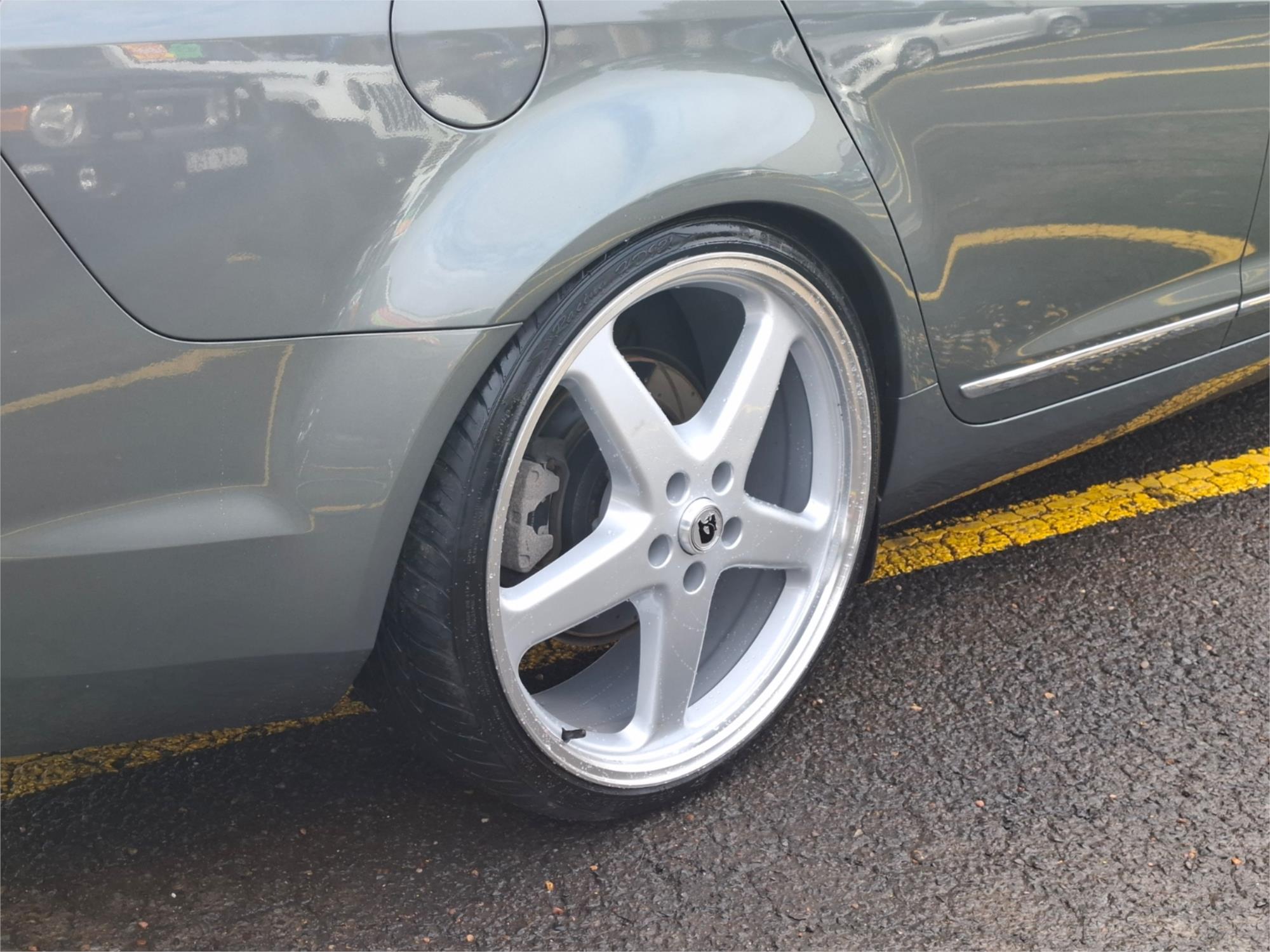 2015 HOLDEN CALAIS VF MY15 V 6 SP AUTOMATIC 4D SEDAN