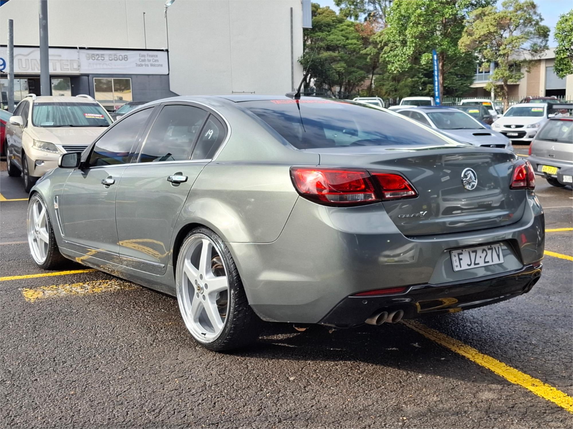 2015 HOLDEN CALAIS VF MY15 V 6 SP AUTOMATIC 4D SEDAN