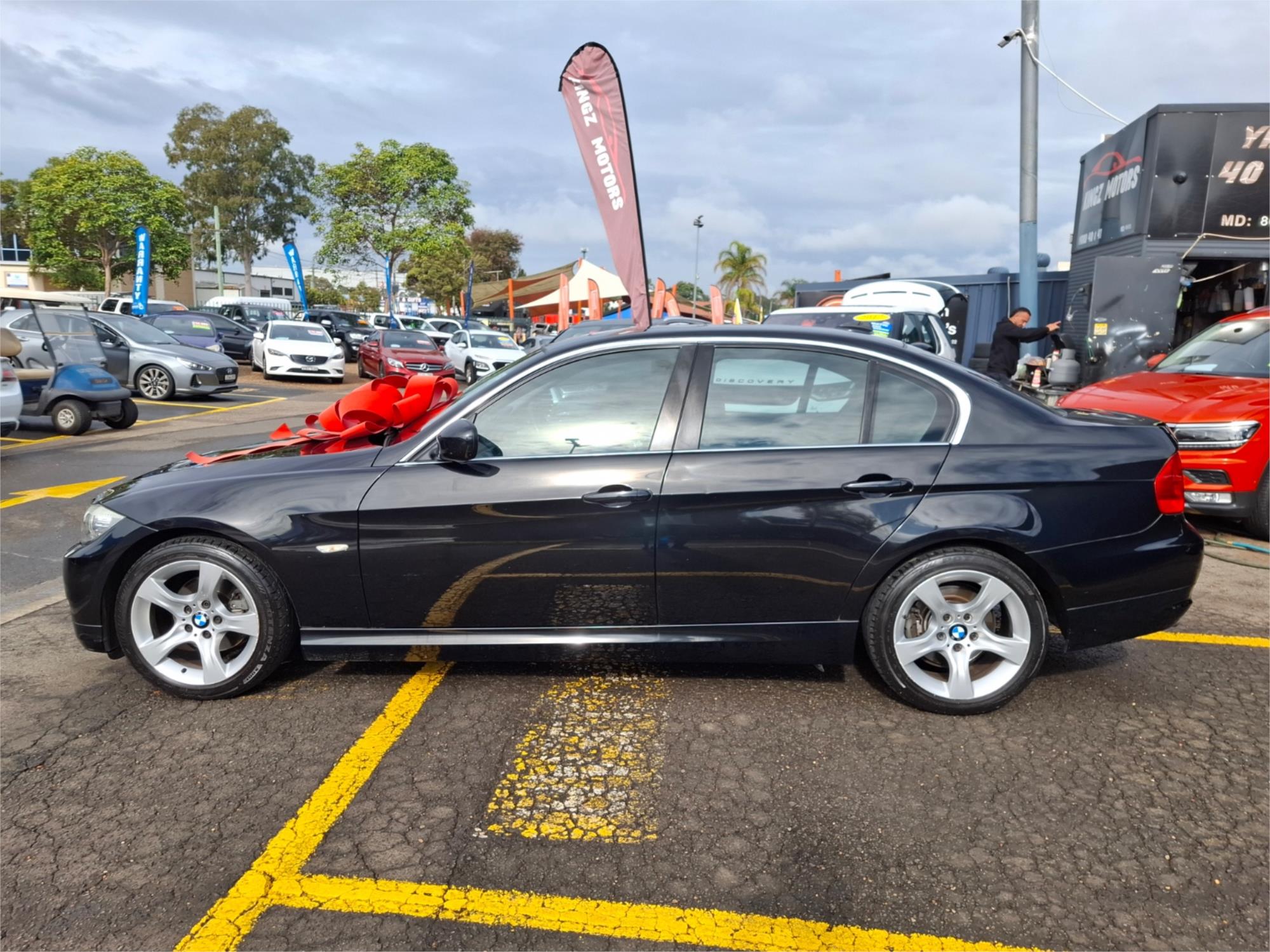 2011 BMW 3 E90 MY11 20i LIFESTYLE 6 SP AUTOMATIC STEPTRONIC 4D SEDAN