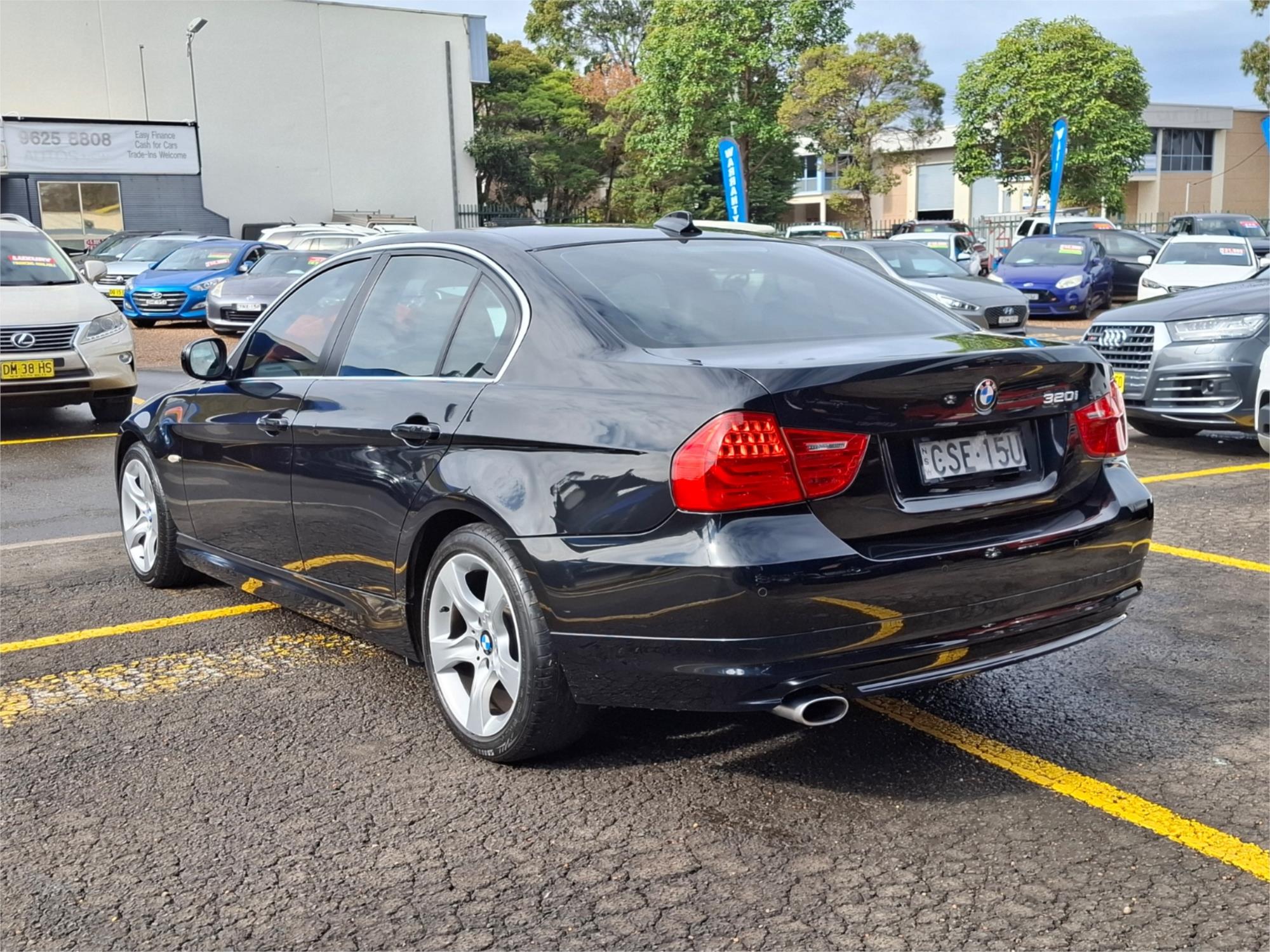 2011 BMW 3 E90 MY11 20i LIFESTYLE 6 SP AUTOMATIC STEPTRONIC 4D SEDAN